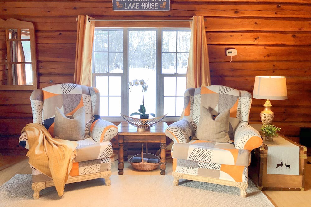 Photo of Livingroom in Seguin