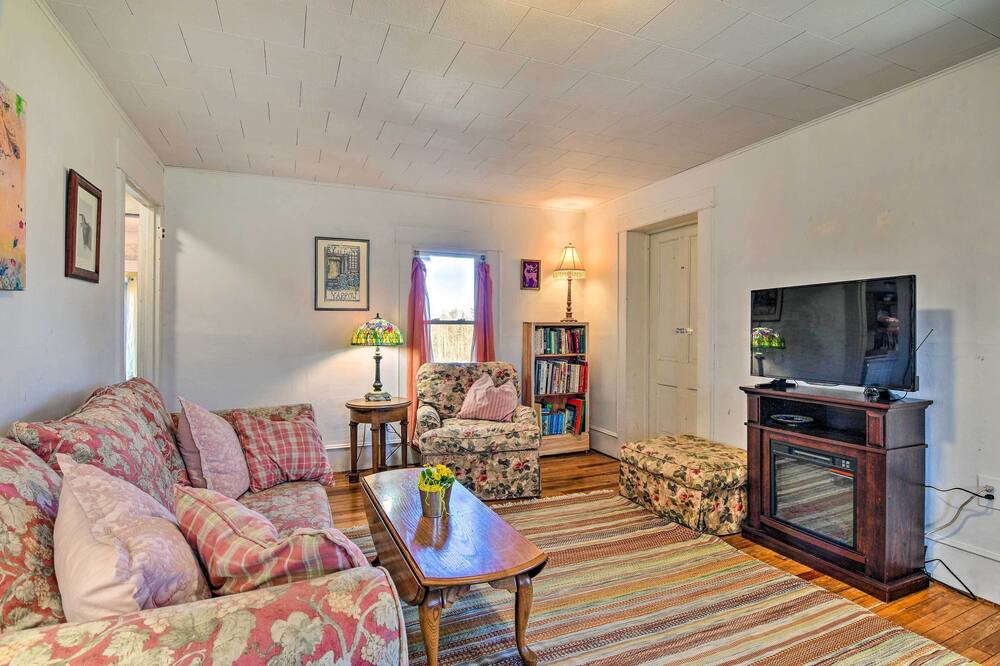 Photo of Bedroom in Narrowsburg