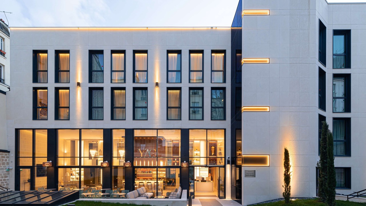 Photo of Outdoor in Clichy