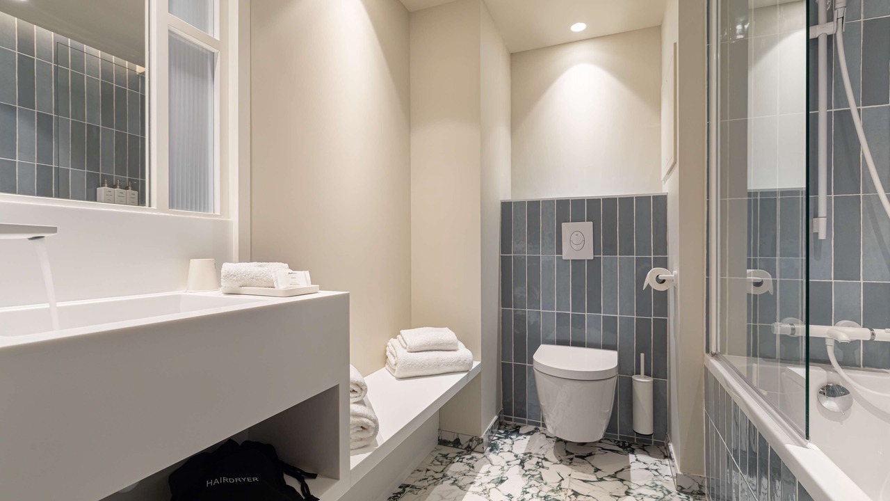 Photo of Bathroom in Clichy