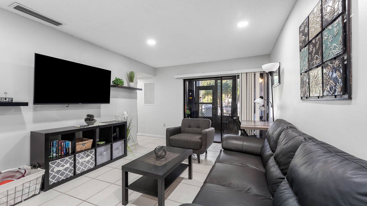 Photo of Livingroom in Ventura