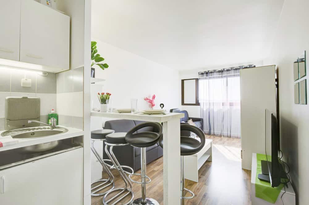 Photo of Kitchen in Front de Lac
