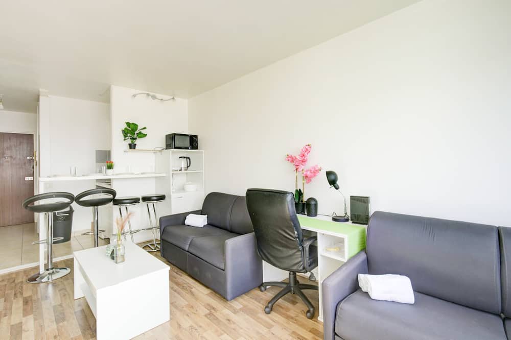 Photo of Livingroom in Front de Lac