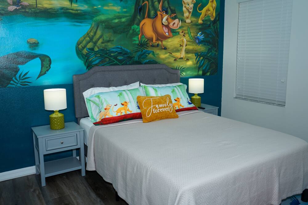 Photo of Bedroom in Tuscan Ridge