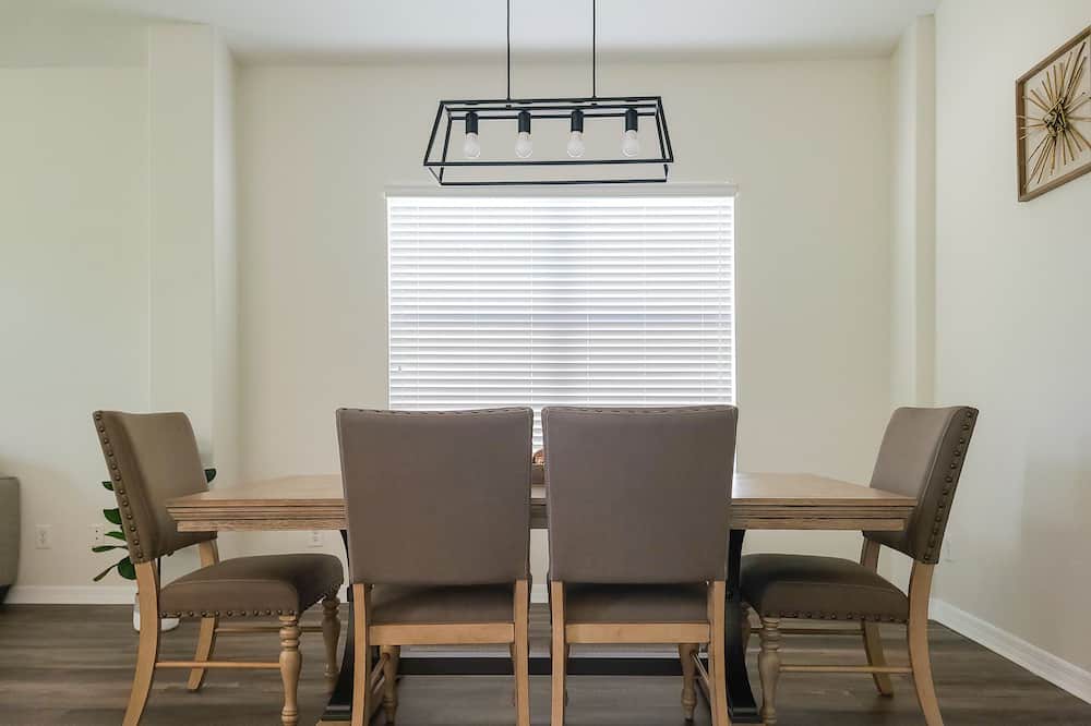 Photo of Kitchen in Tuscan Ridge