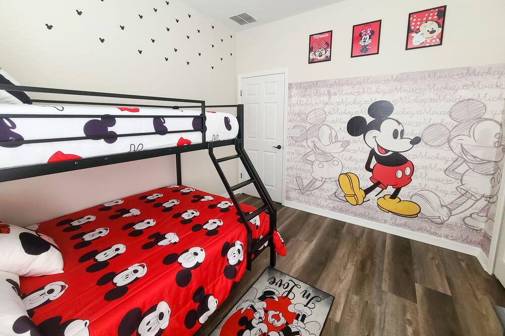 Photo of Bedroom in Tuscan Ridge