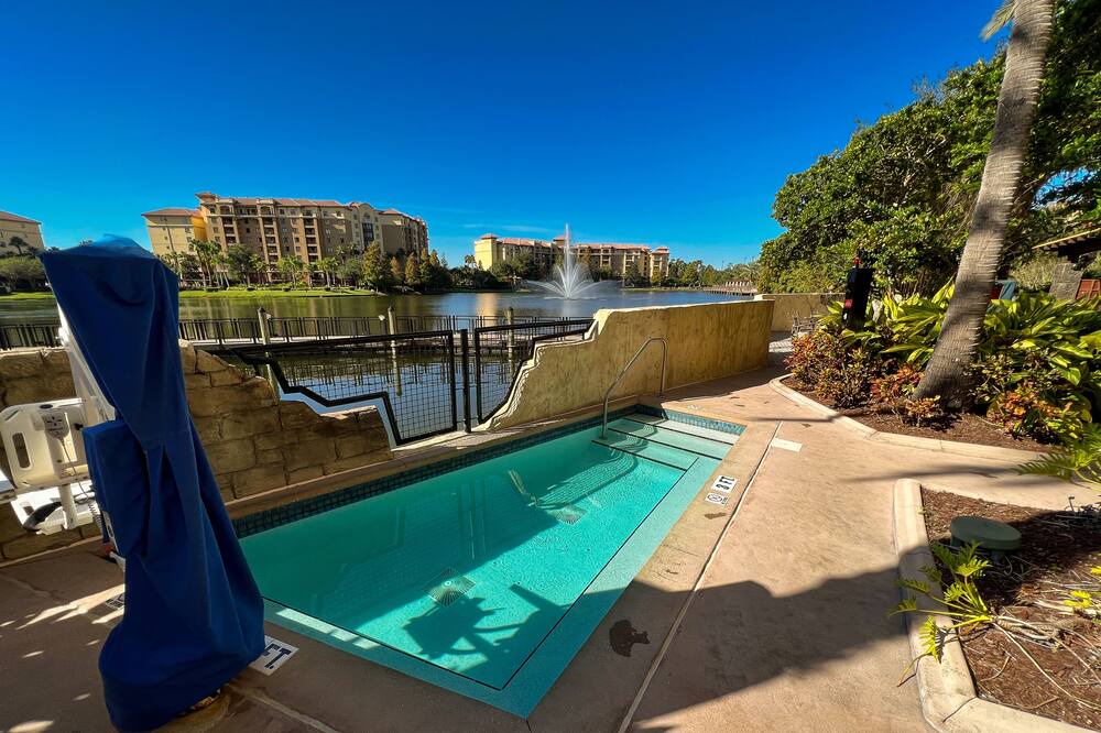 Photo of Outdoor in Lake Buena Vista