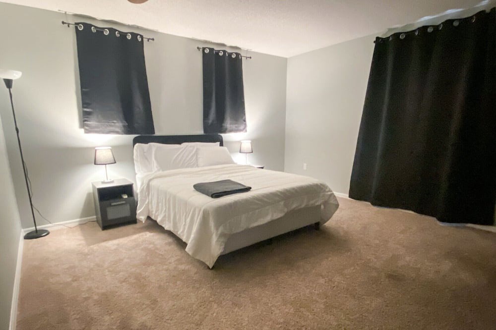 Photo of Bedroom in West Stonebridge
