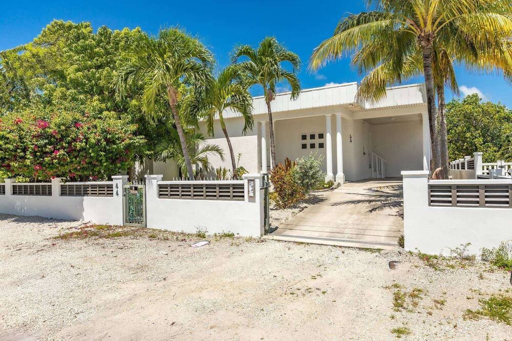 Photo of Others in Big Coppitt Key