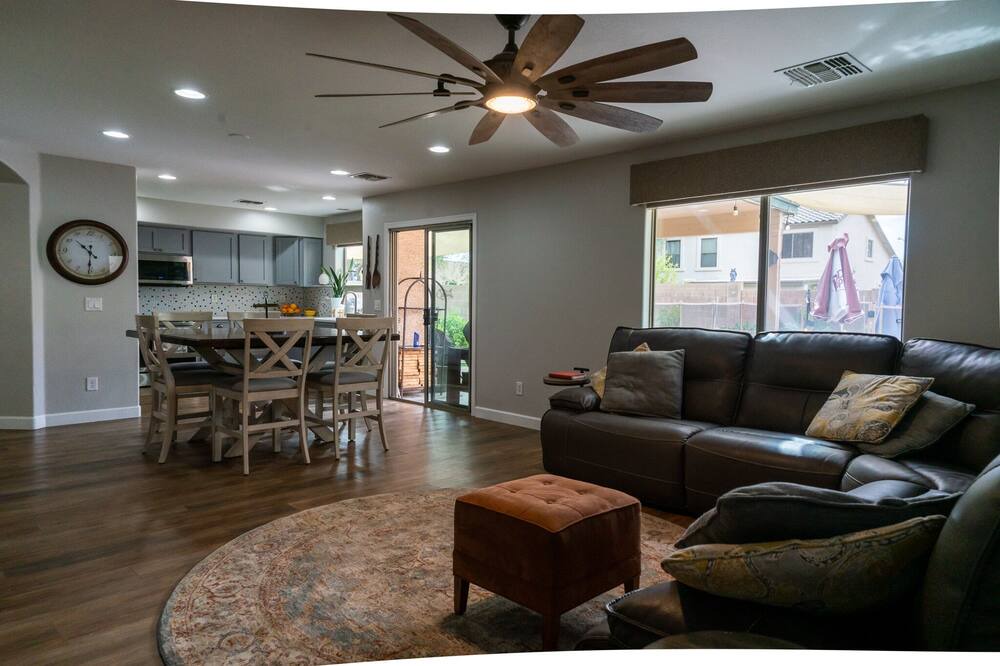 Photo of Bedroom in Desert View