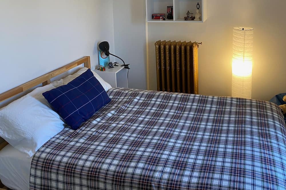 Photo of Bedroom in Kincardine