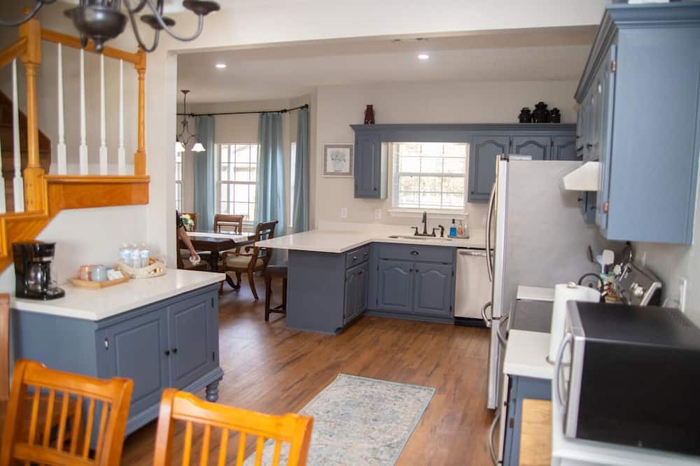 Photo of Kitchen in Gulf Breeze