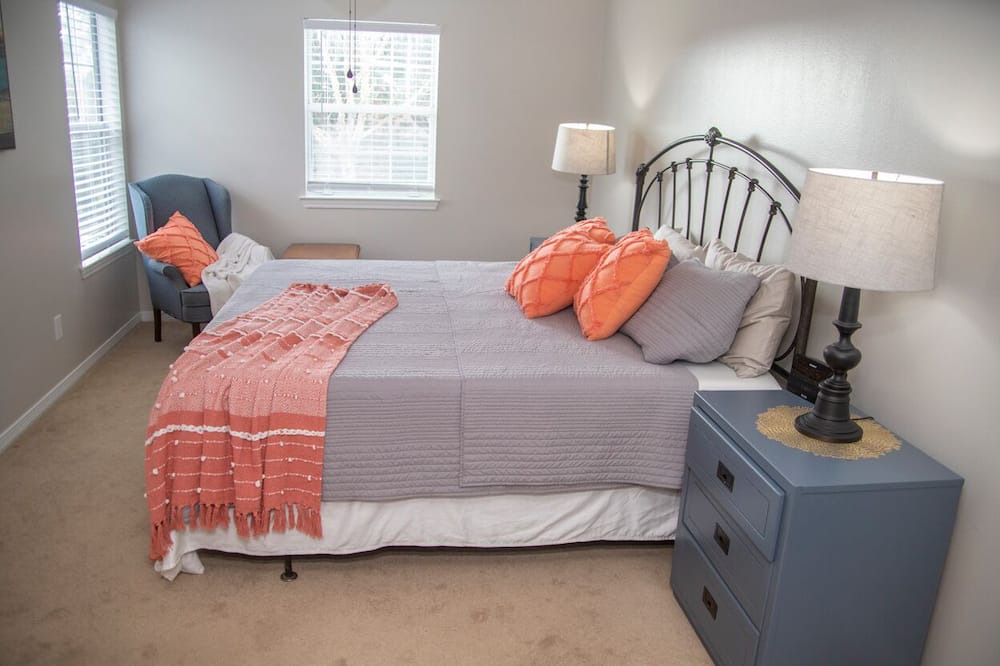 Photo of Bedroom in Gulf Breeze