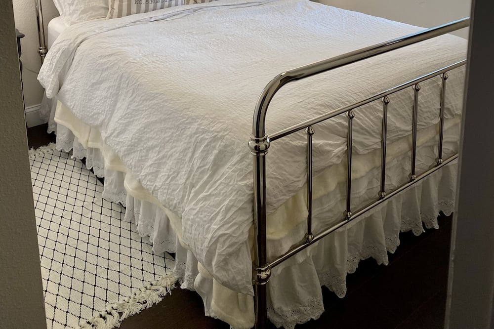 Photo of Bedroom in Pine Island Center