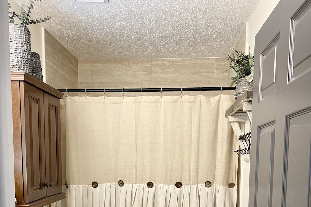 Photo of Bathroom in Pine Island Center