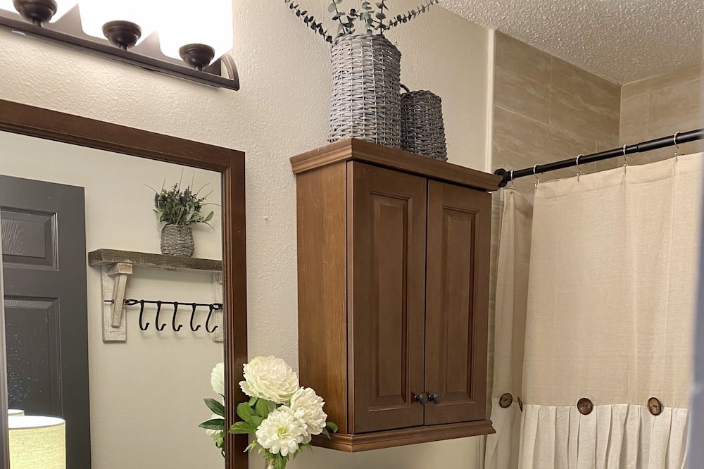 Photo of Bathroom in Pine Island Center