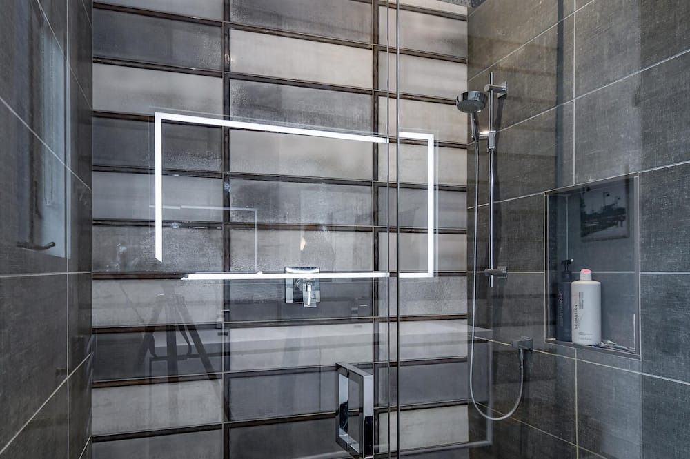 Photo of Bathroom in Georgian Bay
