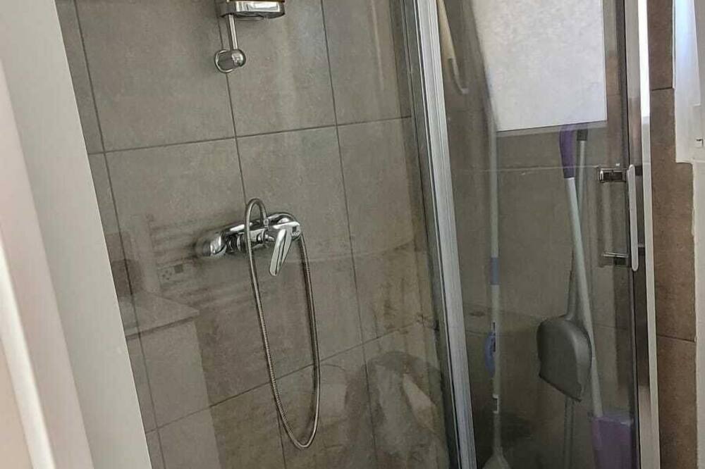 Photo of Bathroom in Vaires-sur-Marne