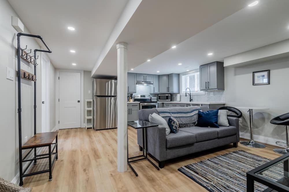 Photo of Livingroom in Hamilton