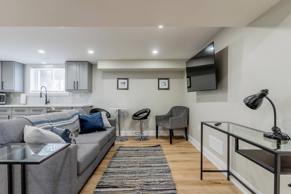Photo of Livingroom in Hamilton