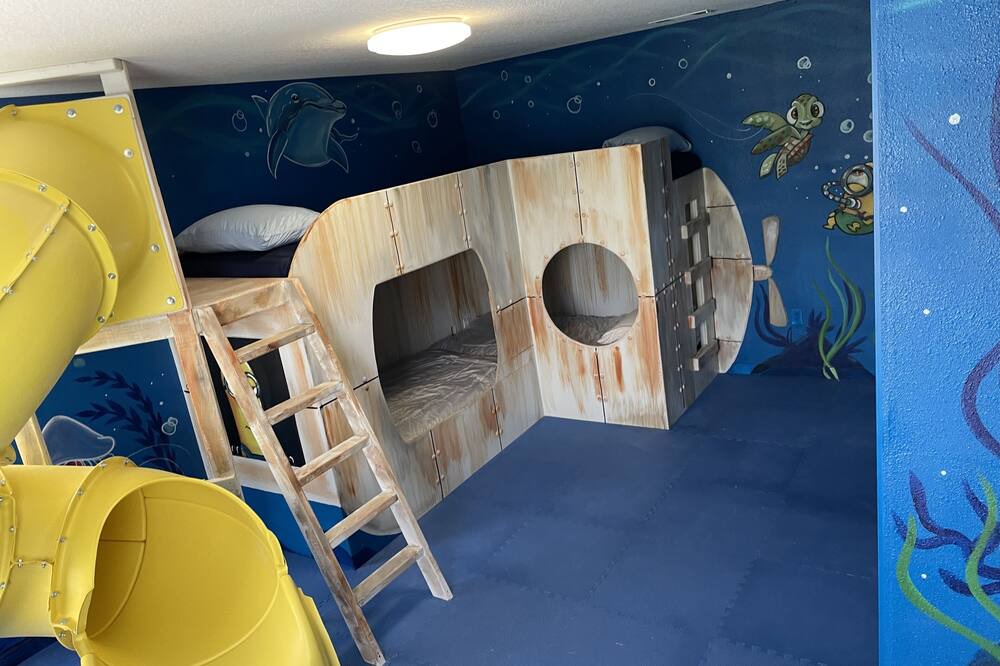 Photo of Bedroom in Windwood Bay