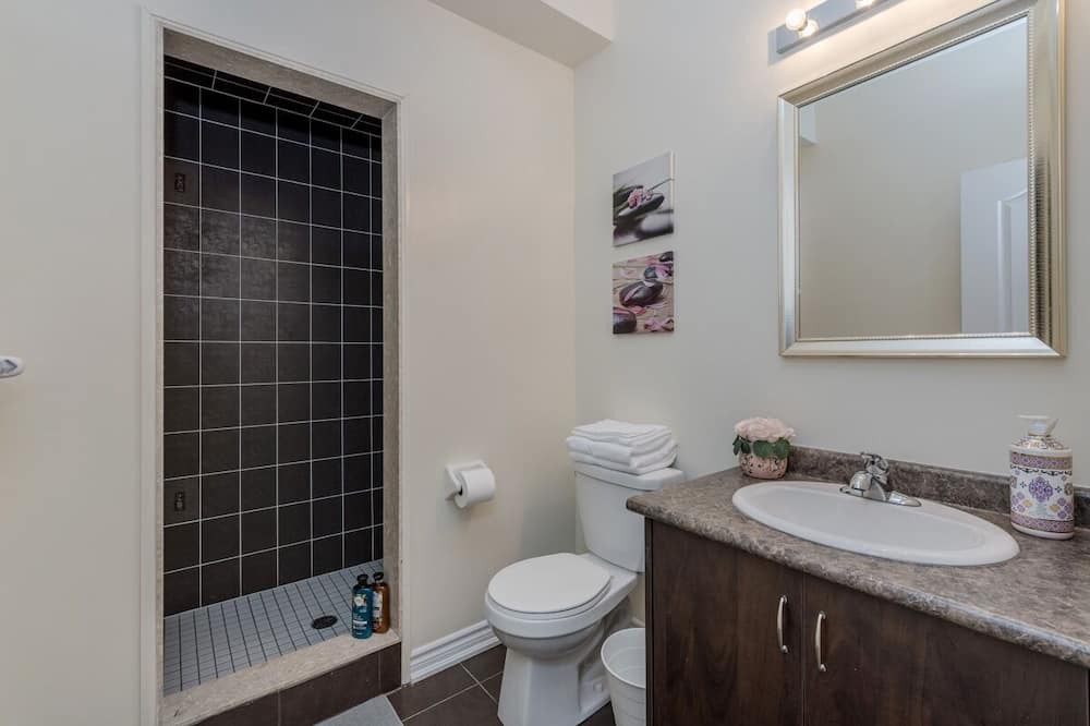 Photo of Bathroom in Innisfil