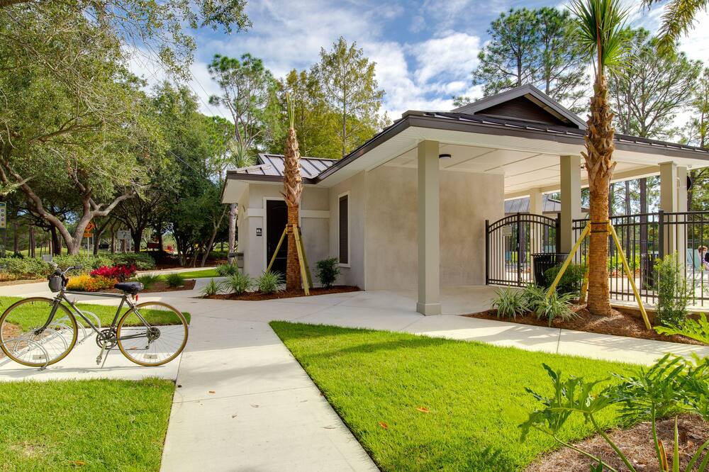 Photo of Outdoor in Miramar Beach