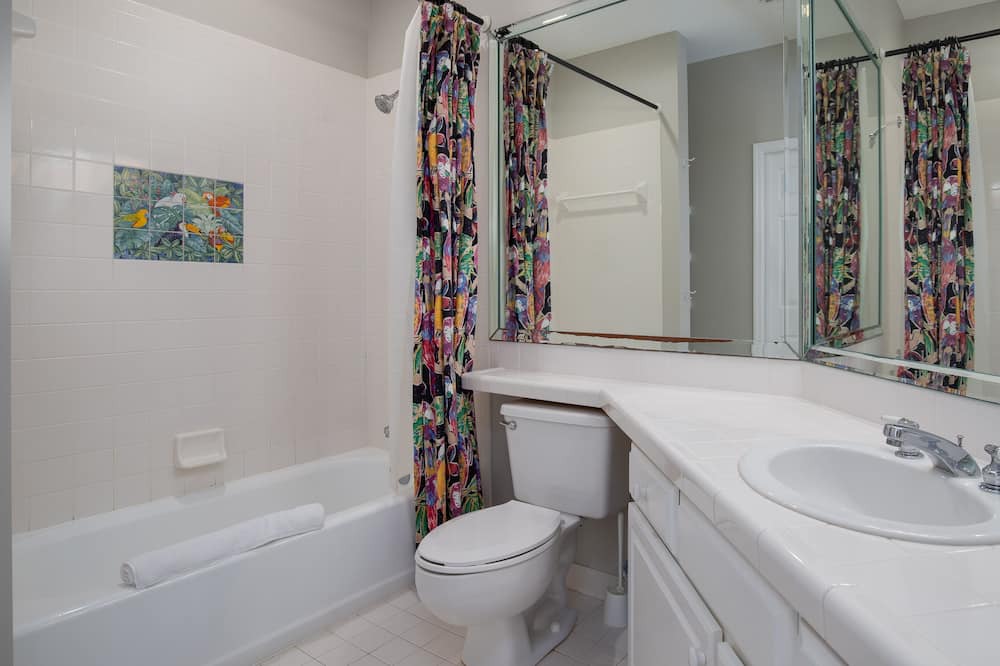 Photo of Bathroom in Miramar Beach