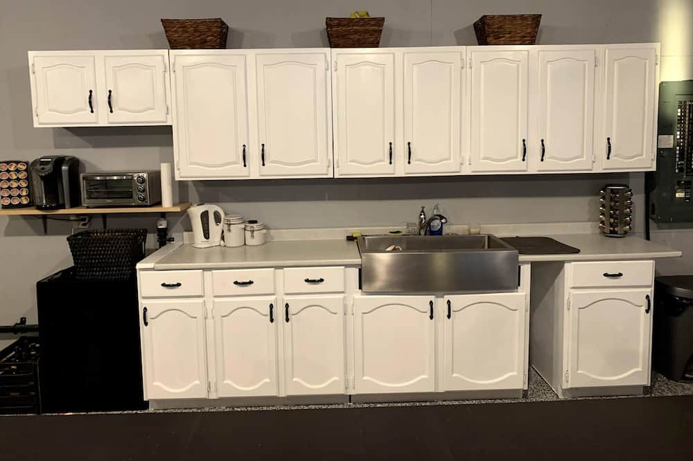 Photo of Kitchen in Georgian Bluffs
