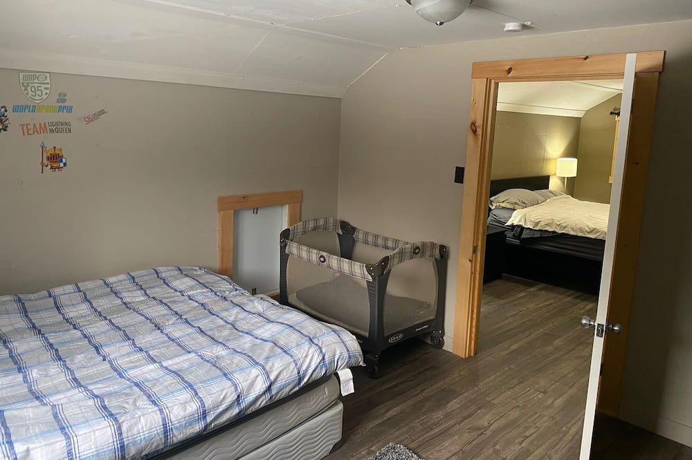 Photo of Bedroom in Georgian Bluffs