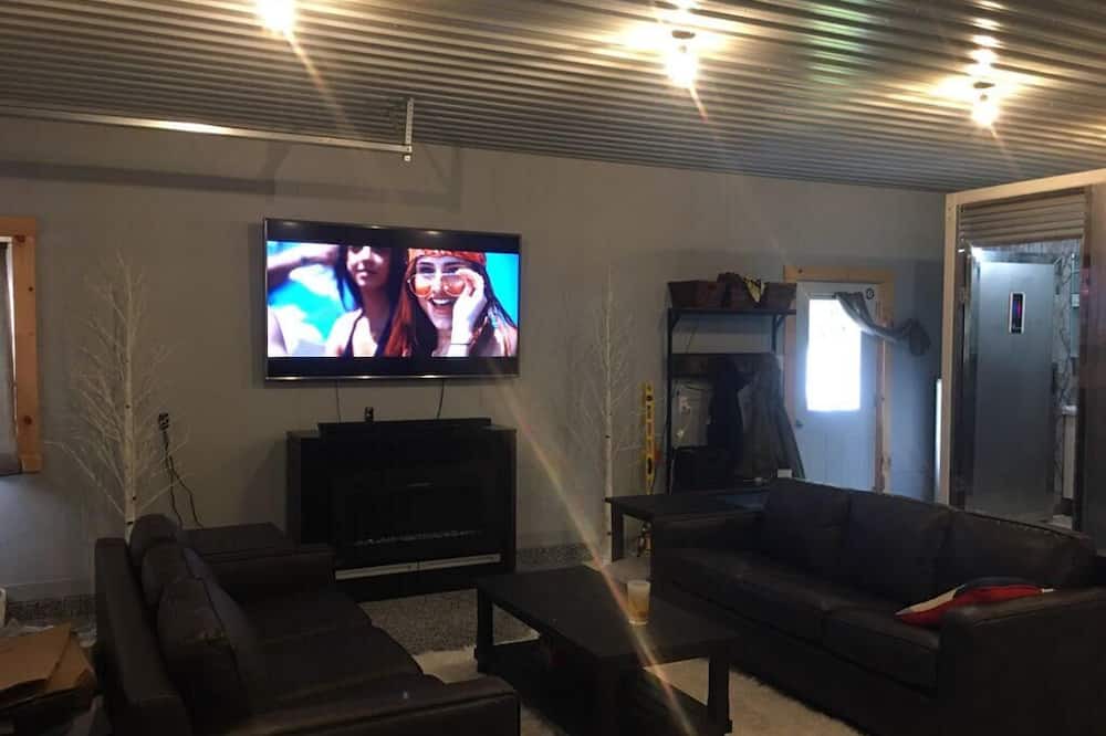 Photo of Livingroom in Georgian Bluffs