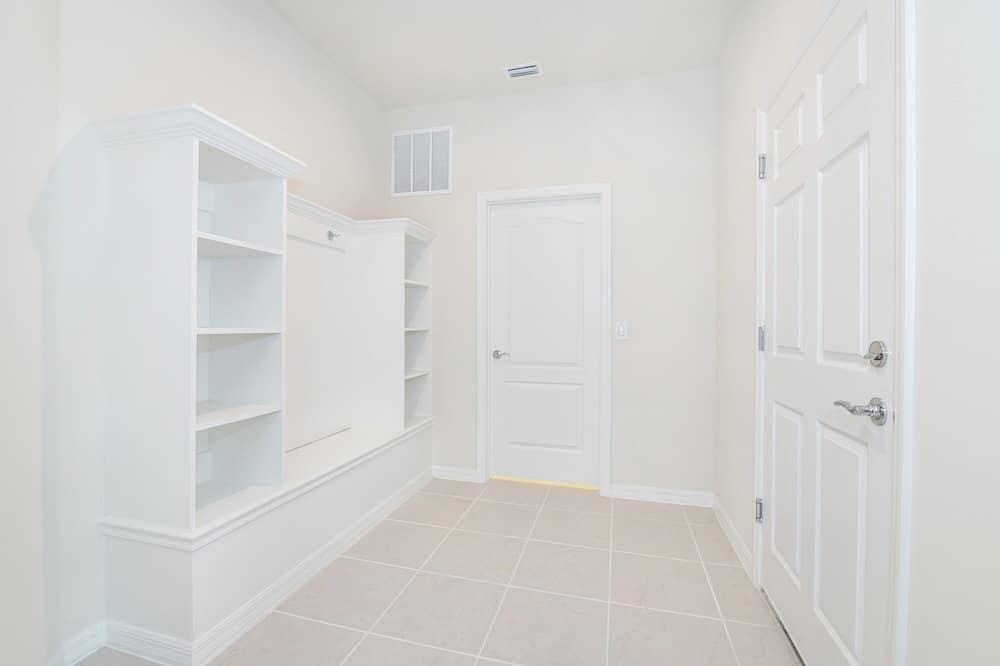 Photo of Bedroom in Bay Lake