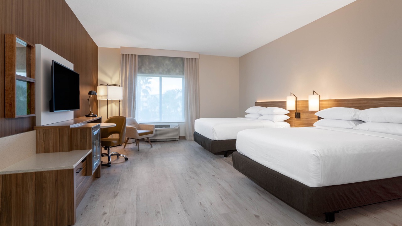 Photo of Bedroom in Florida Center
