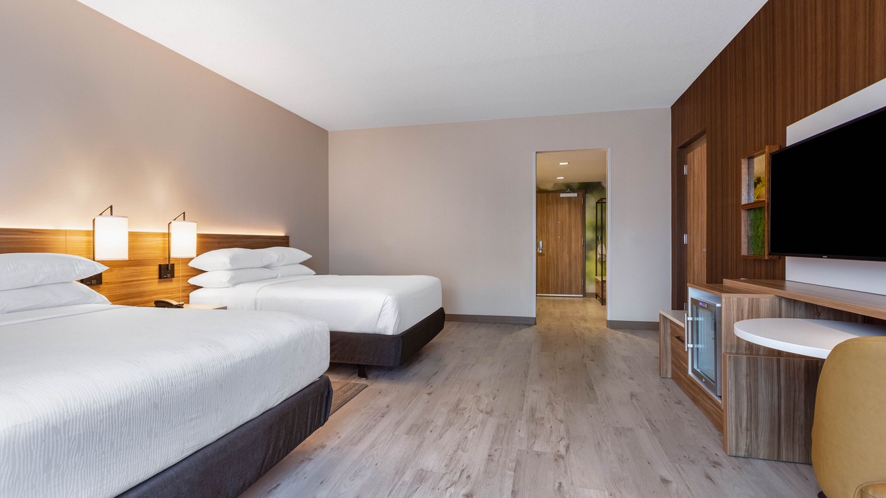 Photo of Bedroom in Florida Center