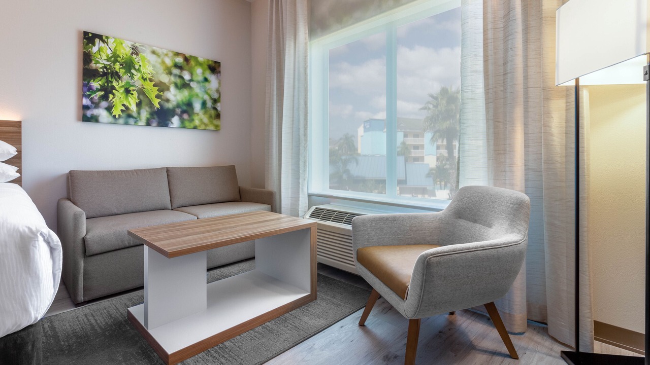 Photo of Bedroom in Florida Center