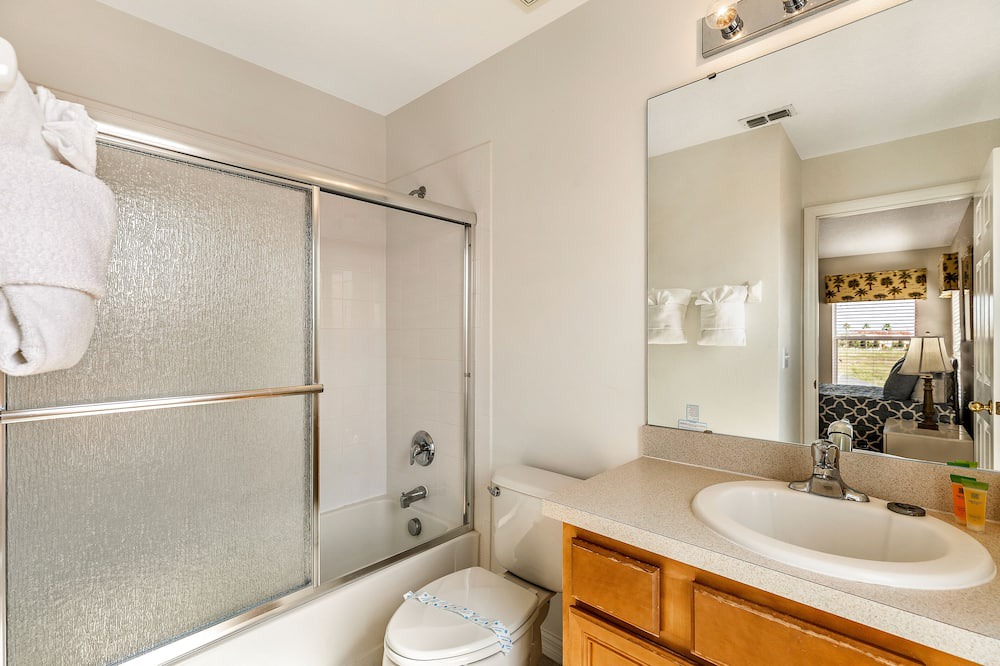 Photo of Bathroom in Florida Pines