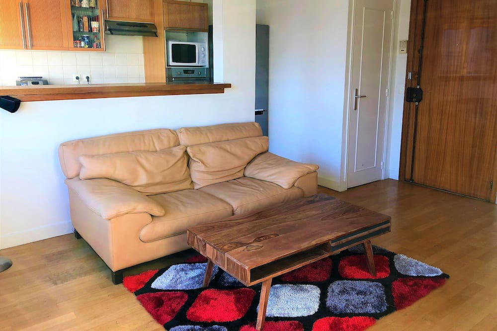 Photo of Livingroom in Faubourg-du-Roule
