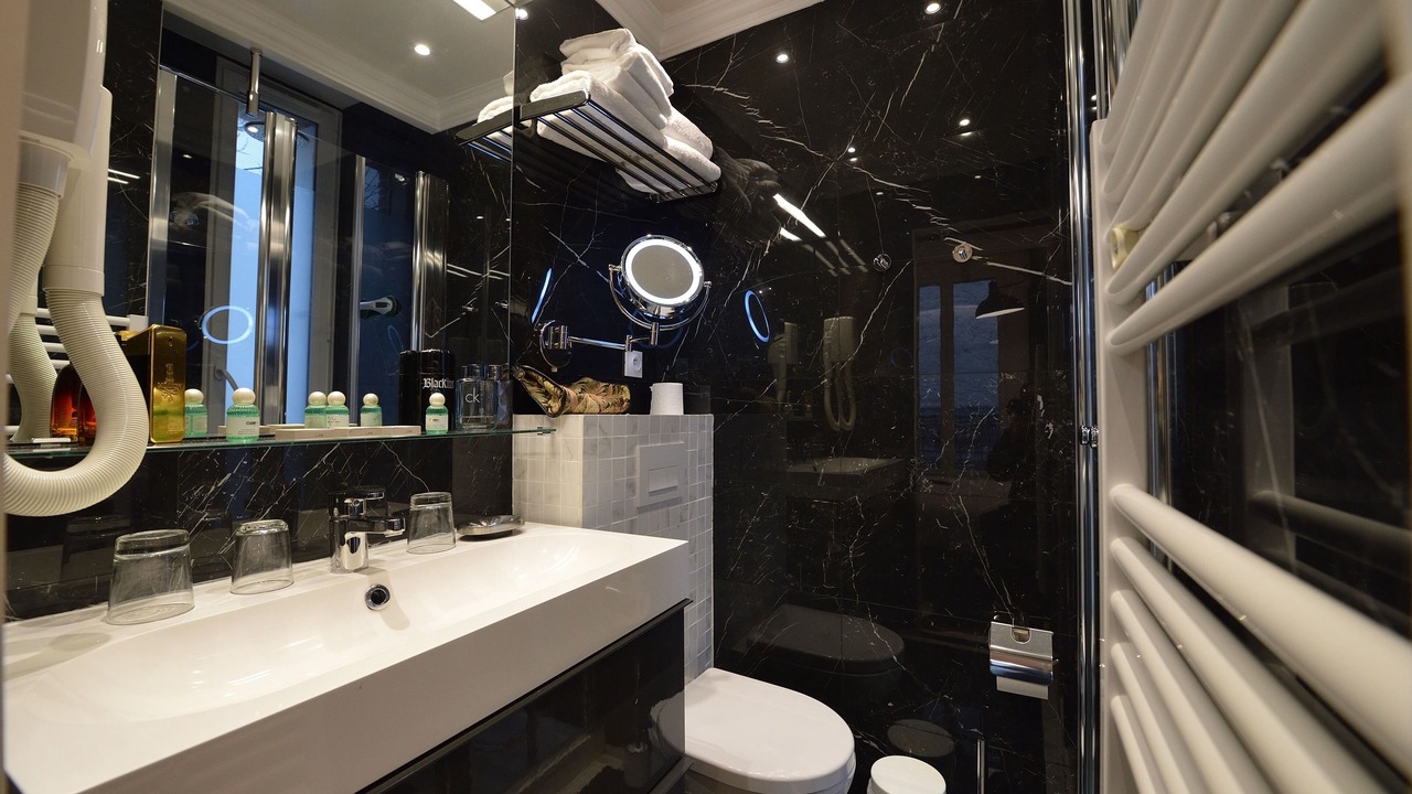 Photo of Bathroom in Bel-Air Nord
