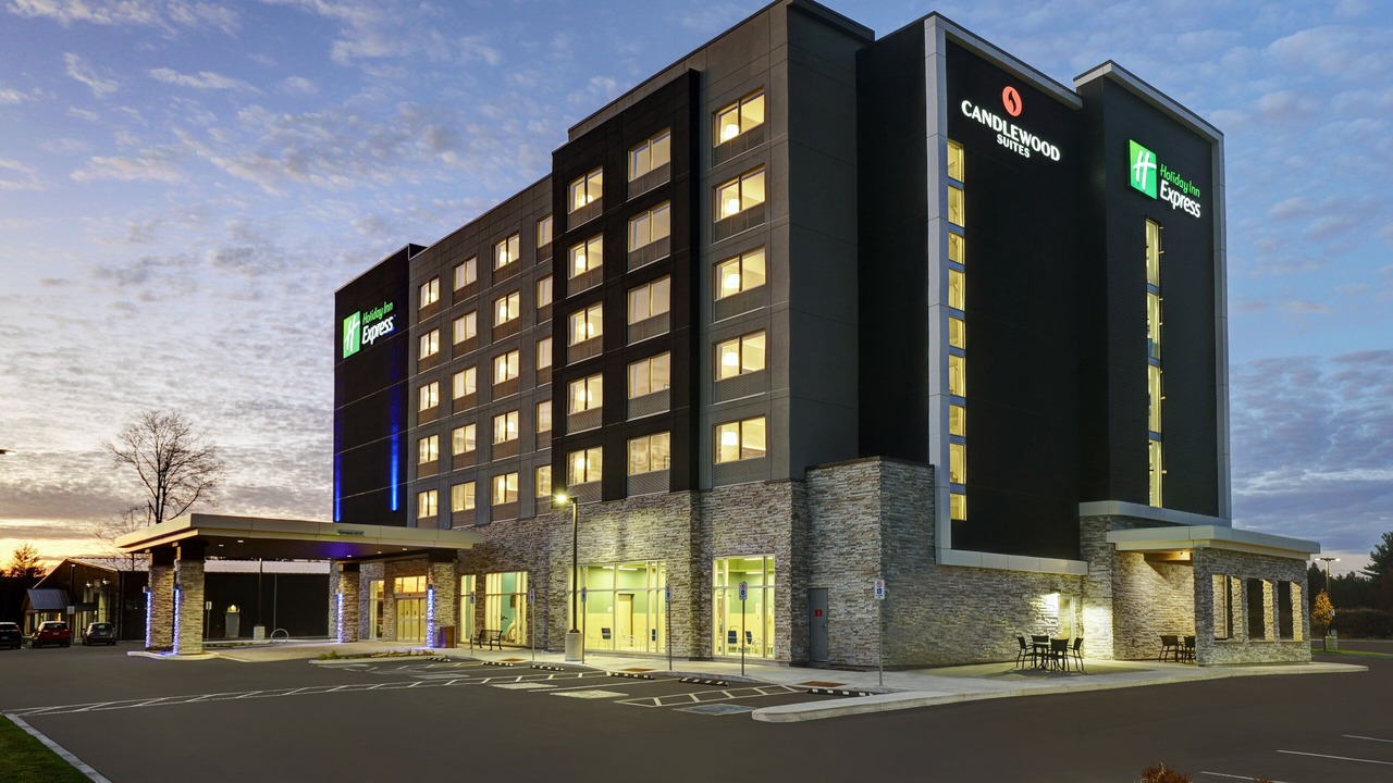 Photo of Outdoor in Kingston