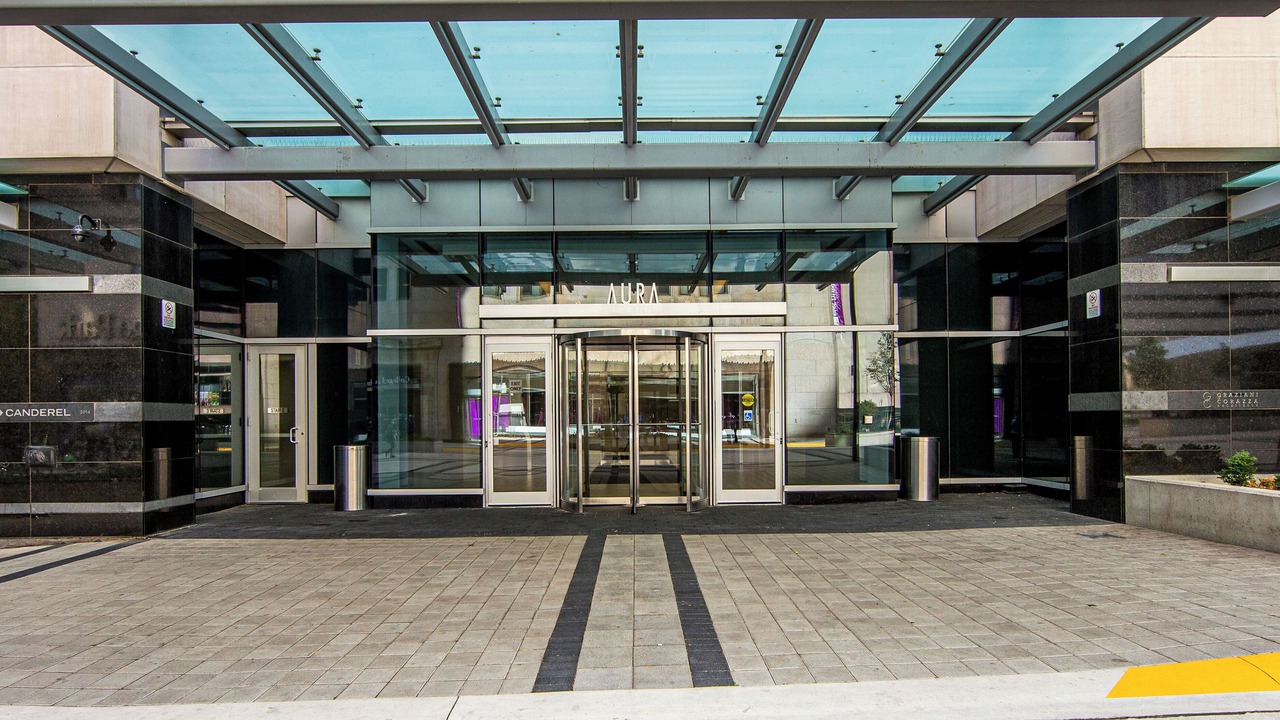 Photo of Outdoor in Bay Street Corridor