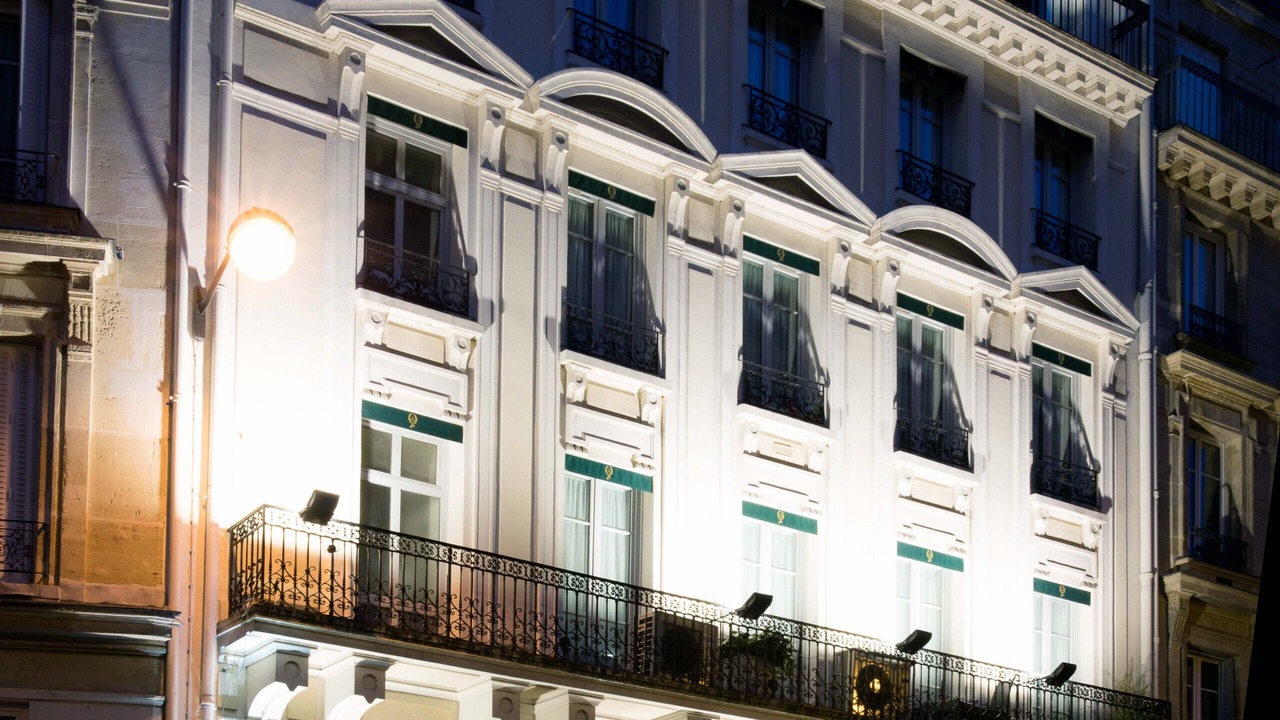 Photo of Outdoor in Auteuil