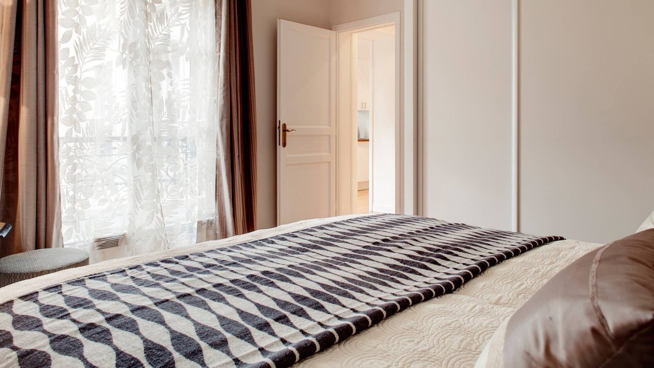 Photo of Bedroom in 3rd Arrondissement