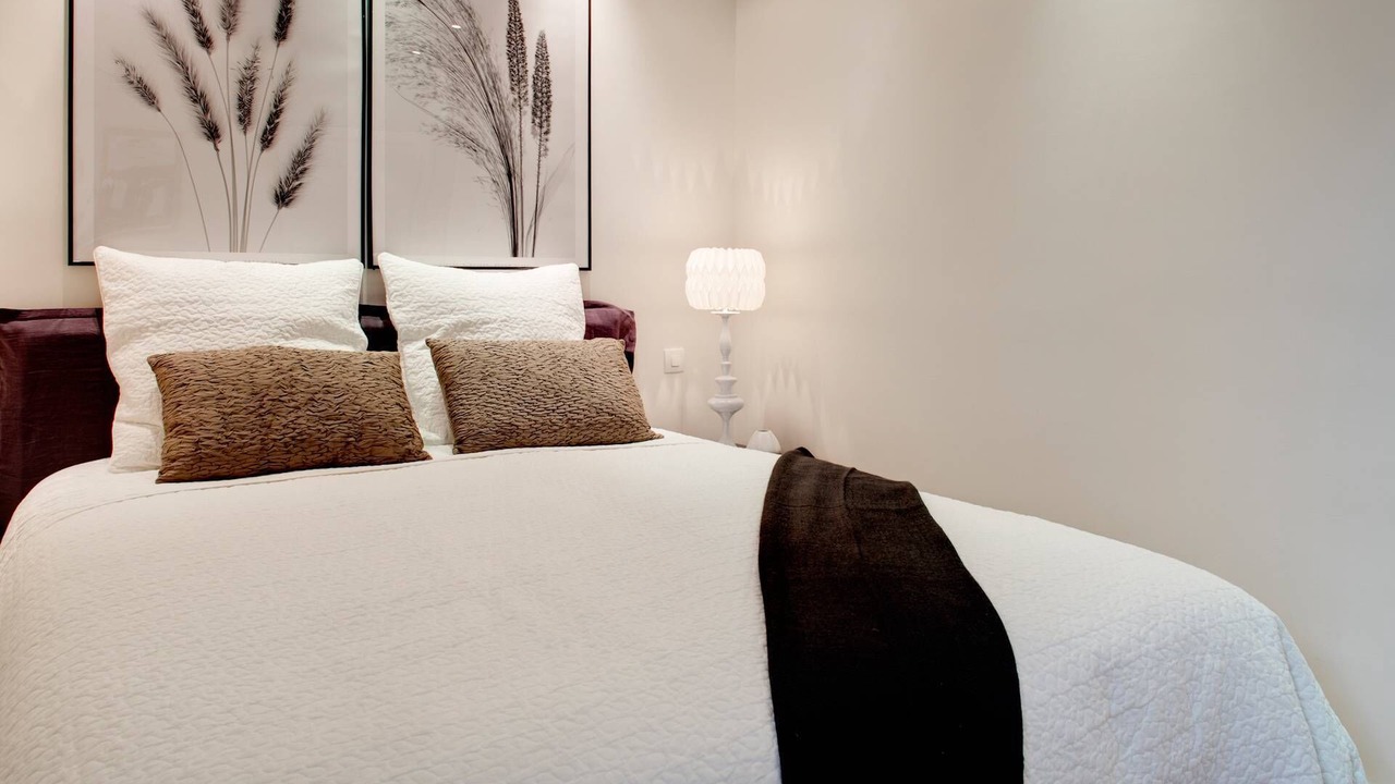 Photo of Bedroom in 3rd Arrondissement