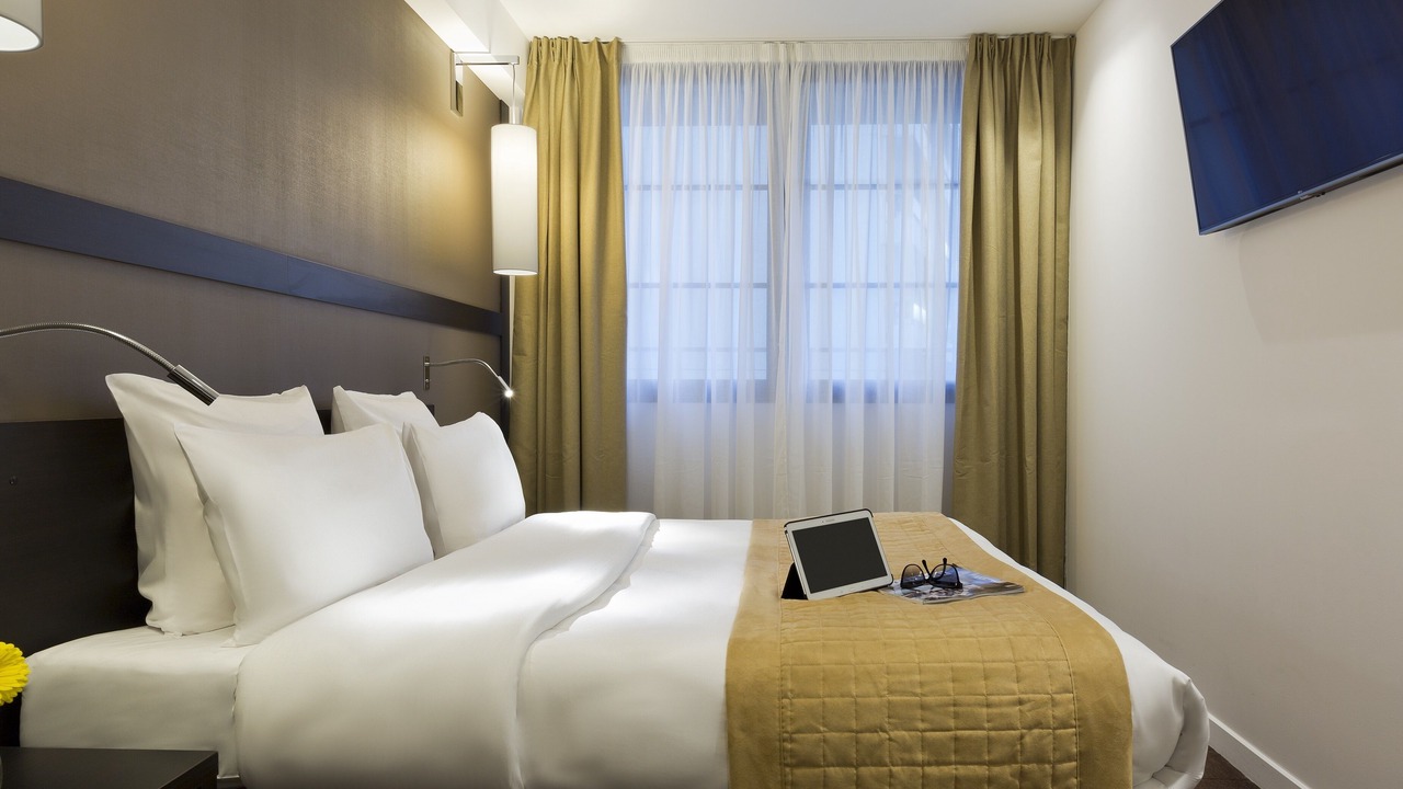 Photo of Bedroom in Quartier de la Chapelle