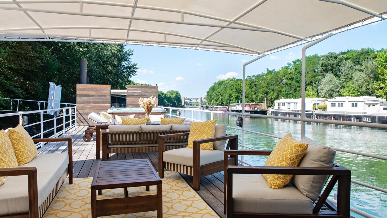 Photo of Outdoor in Puteaux