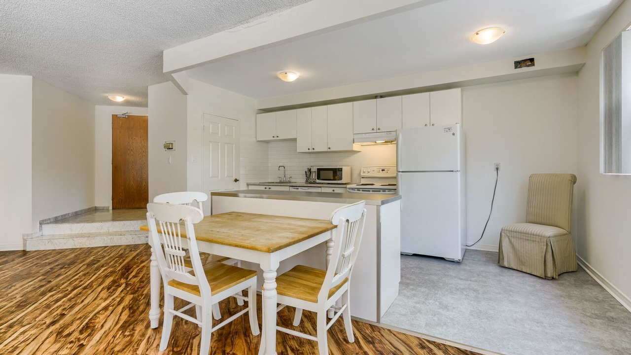 Photo of Kitchen in High Park North
