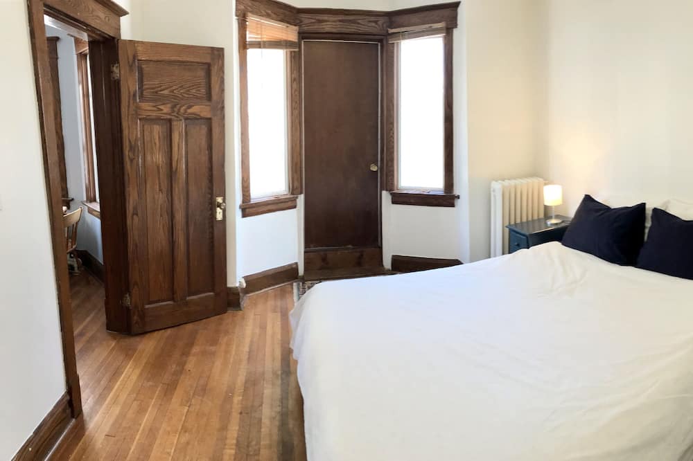 Photo of Bedroom in High Park North