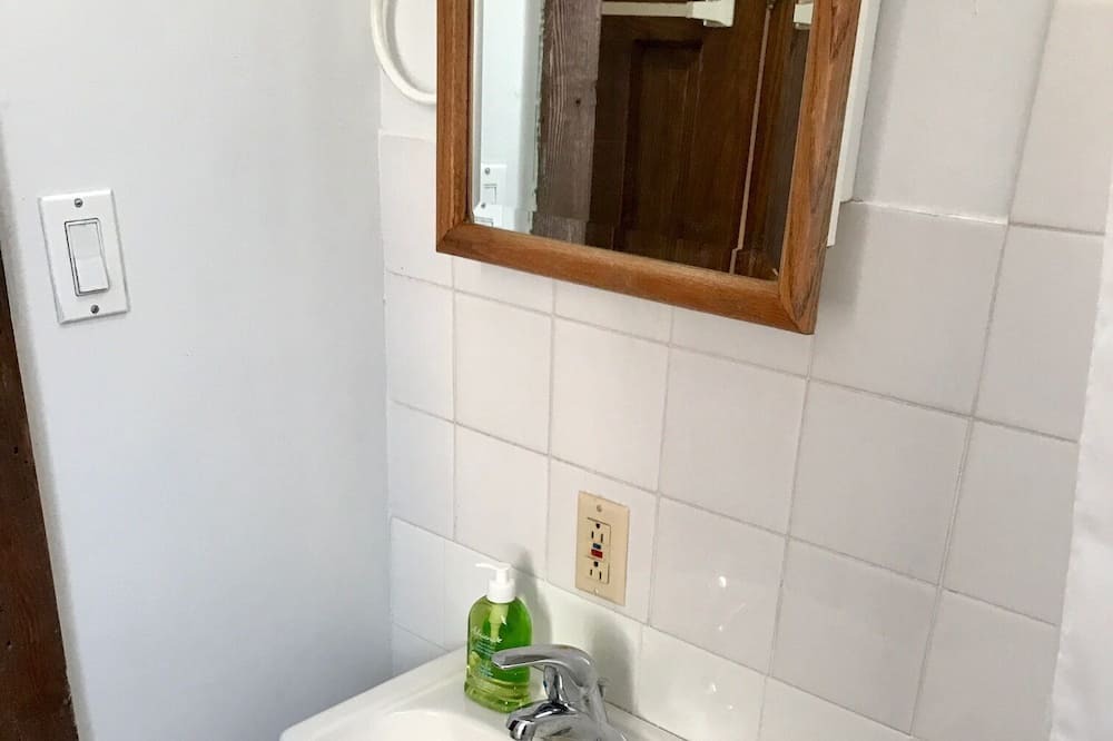 Photo of Bathroom in High Park North