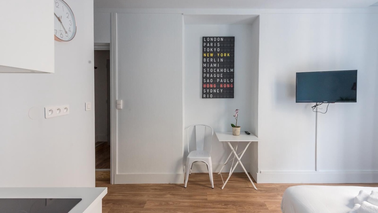 Photo of Bedroom in Saint-Merri