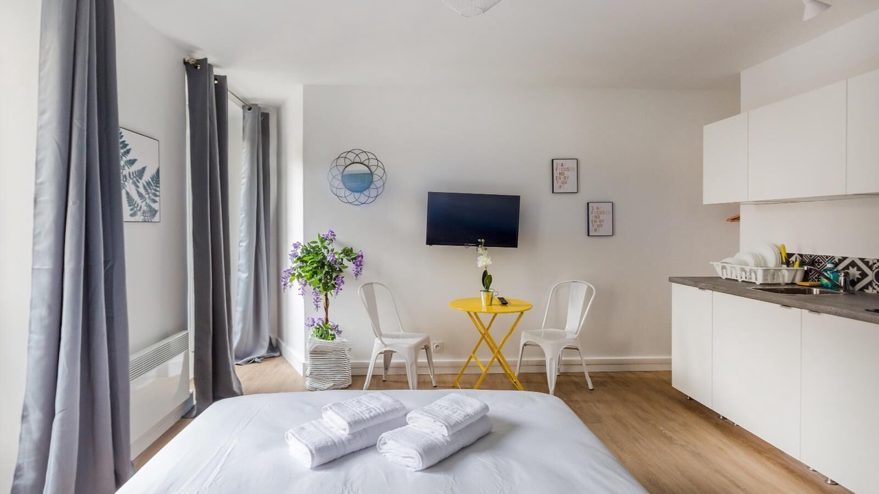 Photo of Bedroom in Quartier de la Monnaie